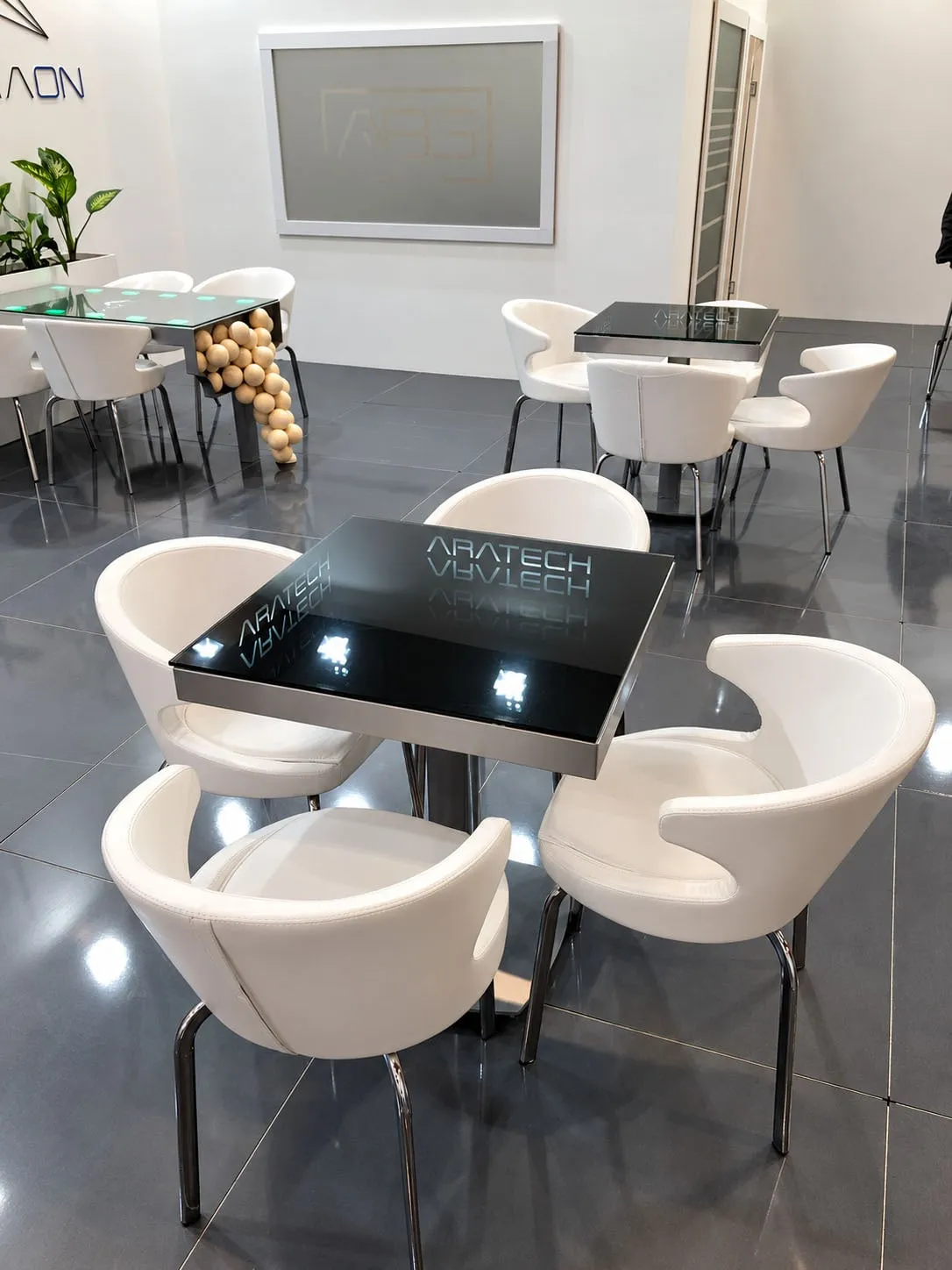 Aratech — custom LED tables — Image 4 of 6